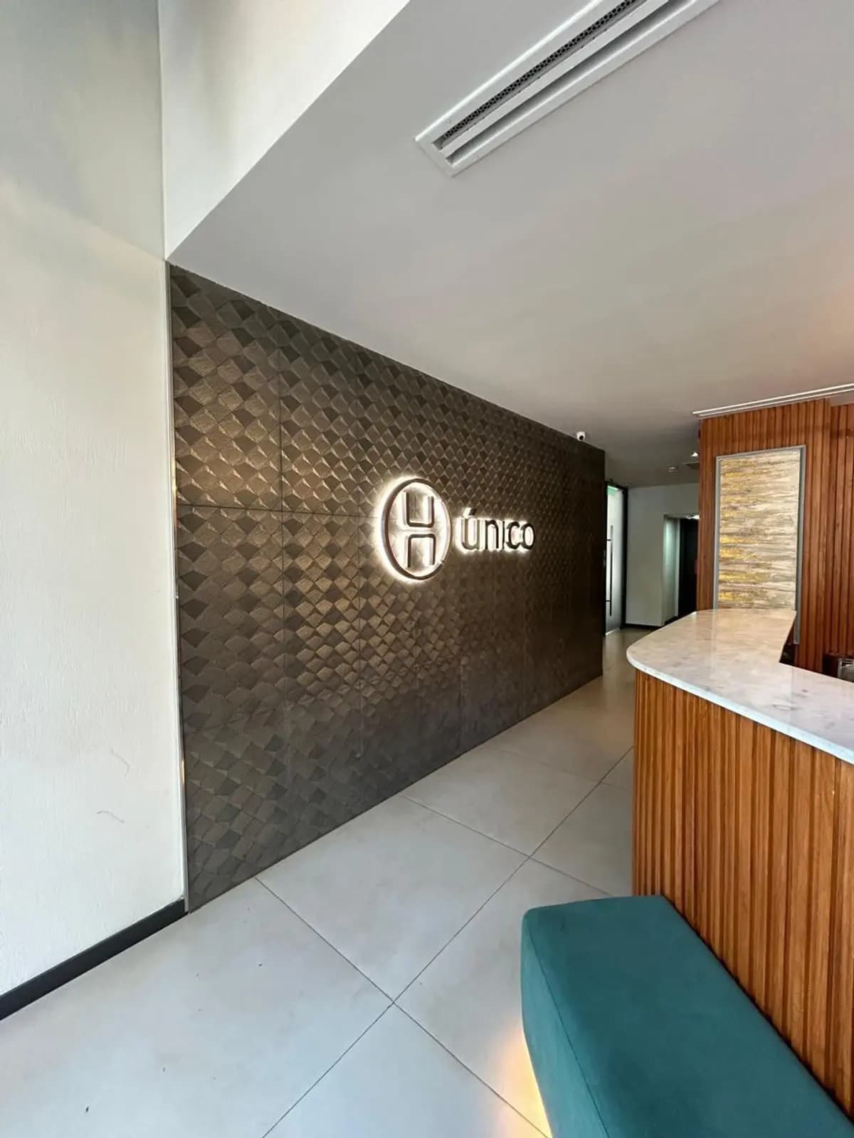 En venta bellisimo departamento totalmente amoblado y equipado en edificio único — foto 2