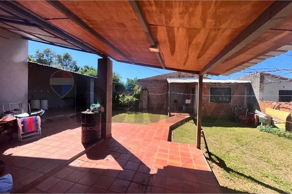 Casa en venta en el barrio yka'a - Luque — foto 3