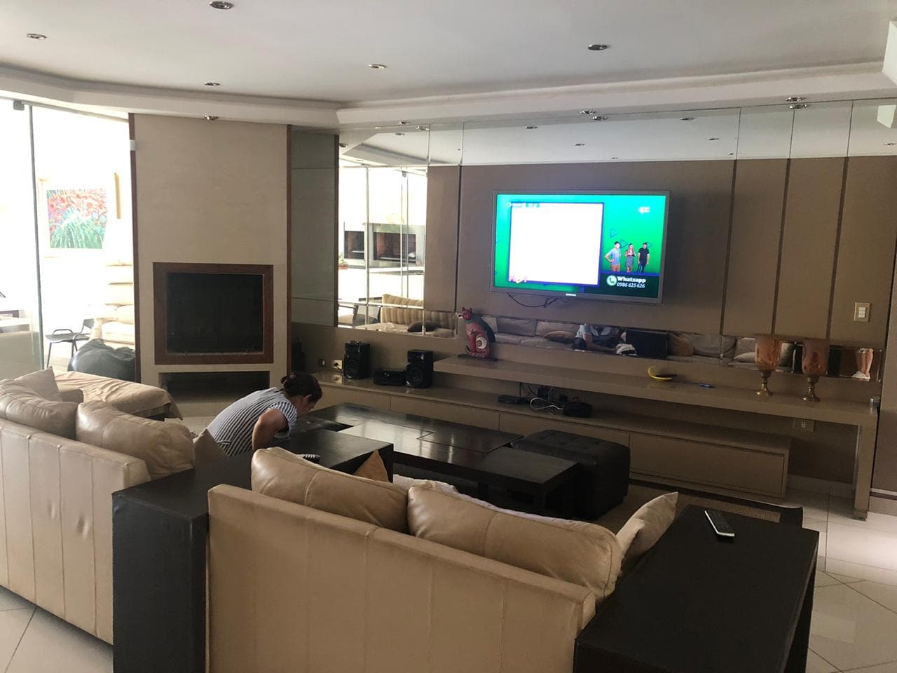 Alquiló Casa Moderna Zona Los Laureles, foto 4