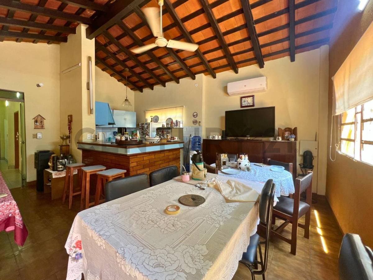 Casa con excelente ubicación en barrio los laureles, foto 5