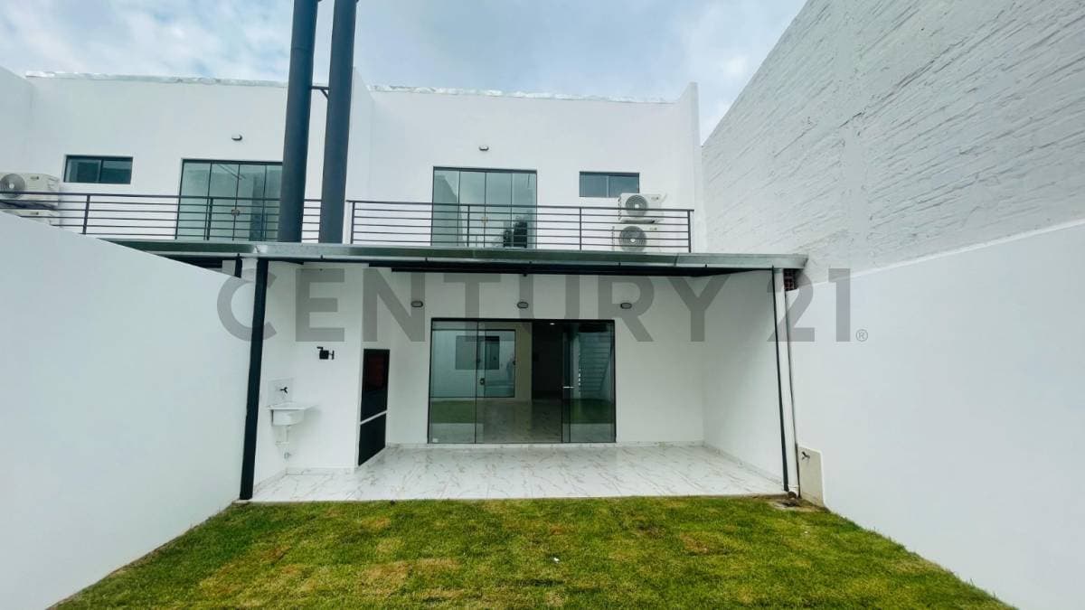 Alquilo duplex a estrenar en Luque cuarto barrio estilo minimalista