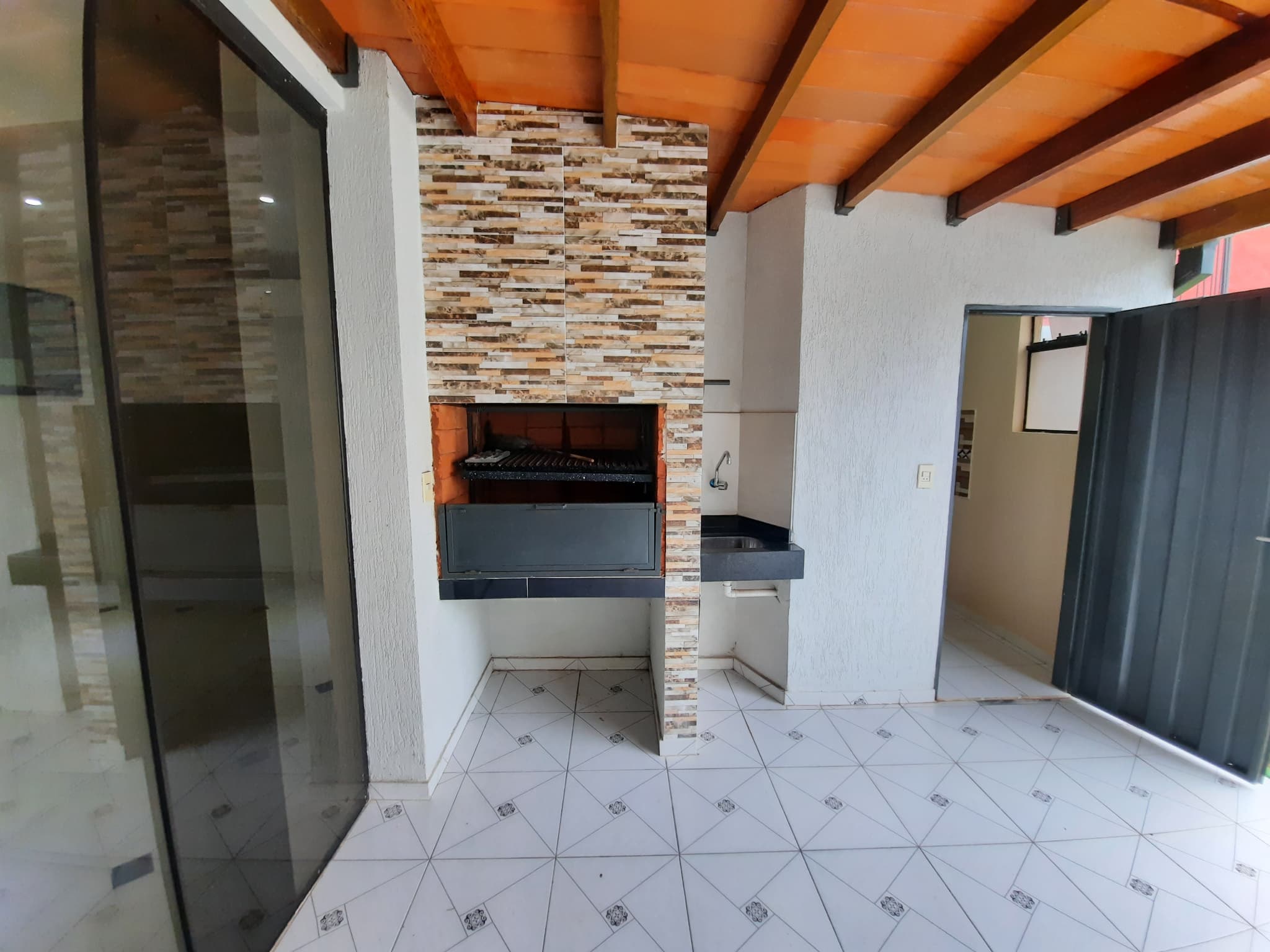 Hermoso duplex en venta, zona canal 13, lambare — foto 4