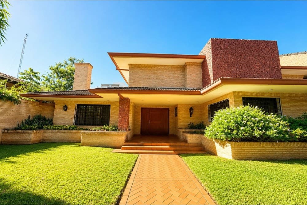 Residencia De Categoría En Las Lomas Carmelitas – Asunción, foto 3