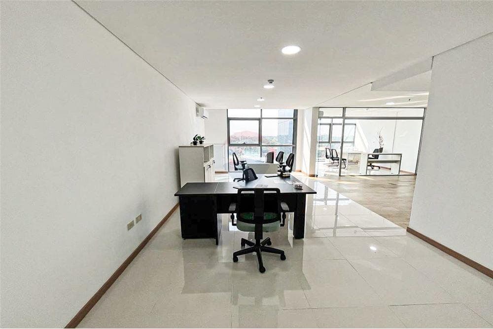 Oficina planta entera en asuncion, foto 5