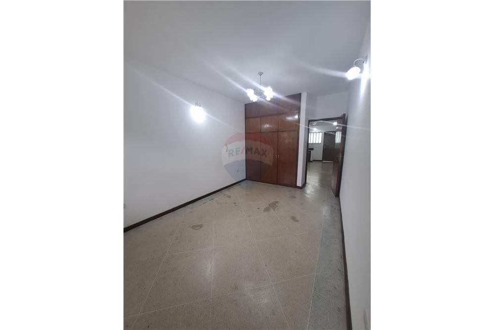 Departamento - Alquiler - Paraguay Asunción Loma Pytá, foto 2