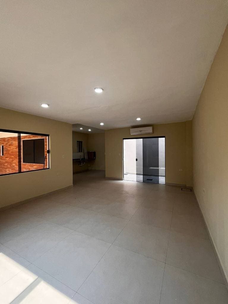 En alquiler duplex en asuncion zona loma pyta, foto 4