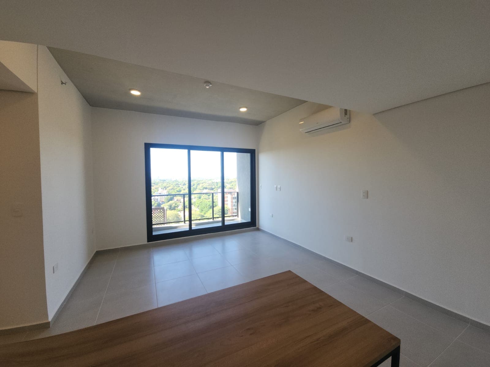 Alquiler de departamento nuevo 3 dormitorios edificio españa