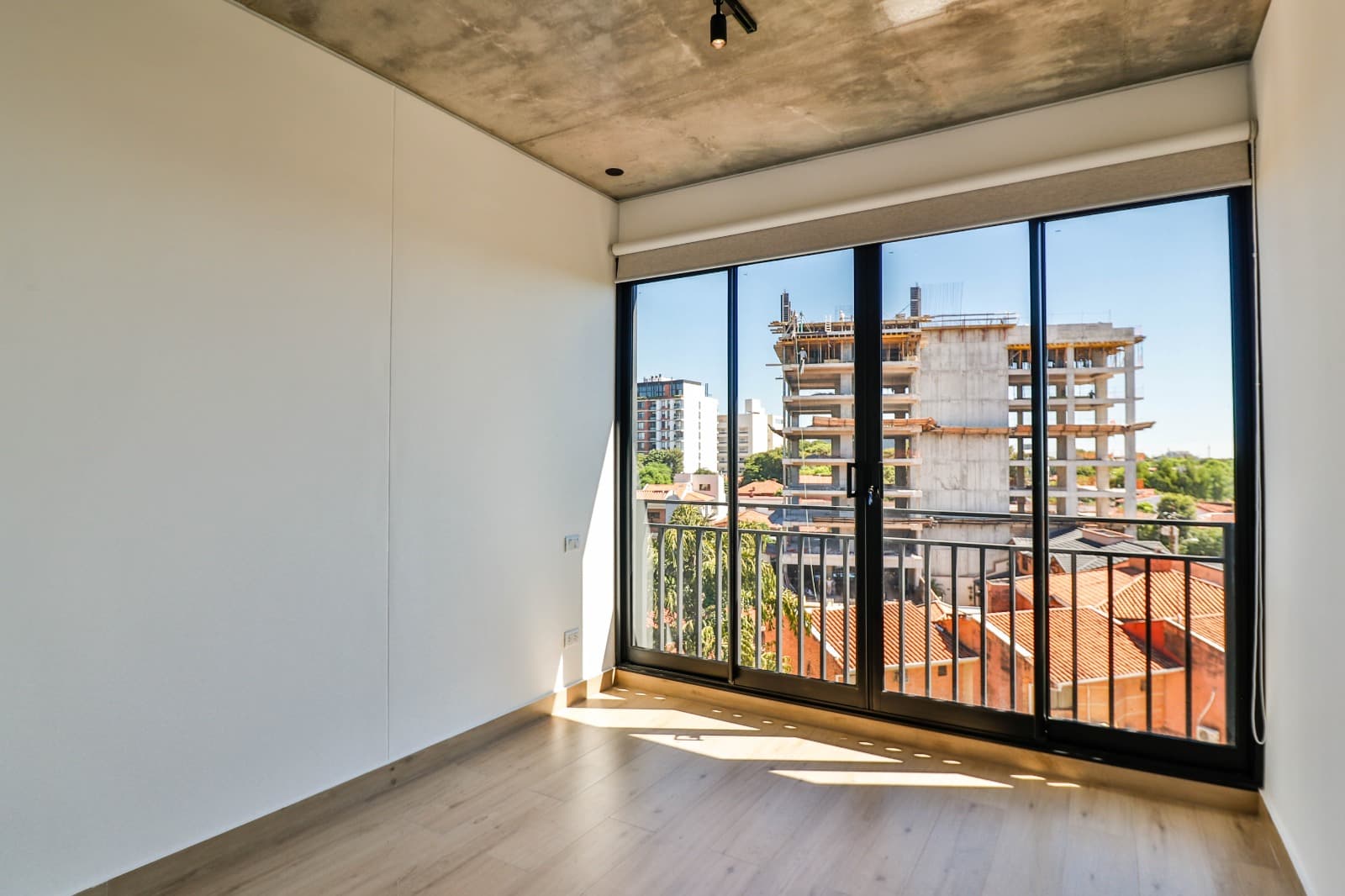 Dpto. de 1 dormitorio en Las Lomas (zona Shop. Del Sol), foto 5