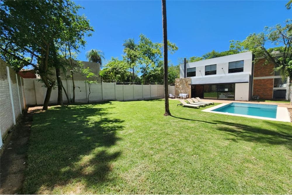 En venta casa amoblada en San Bernardino