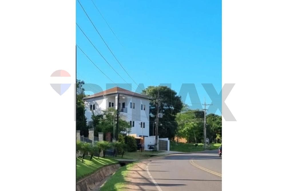 Edificio Nuevo de 3 Dptos. Indep. (370 m²) en Caacupé, Ideal Inversión, foto 3