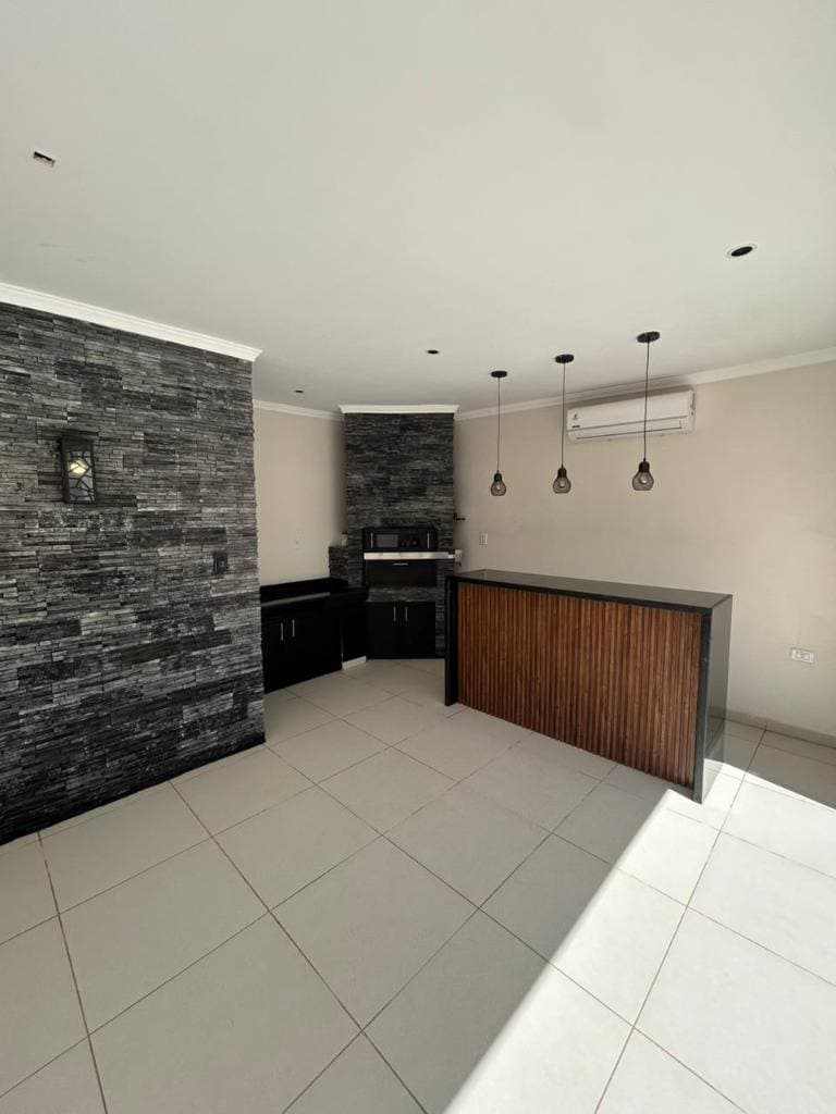 de casa refaccionada a nueva - Complejo Santos y Textilia, B°Jara, foto 3