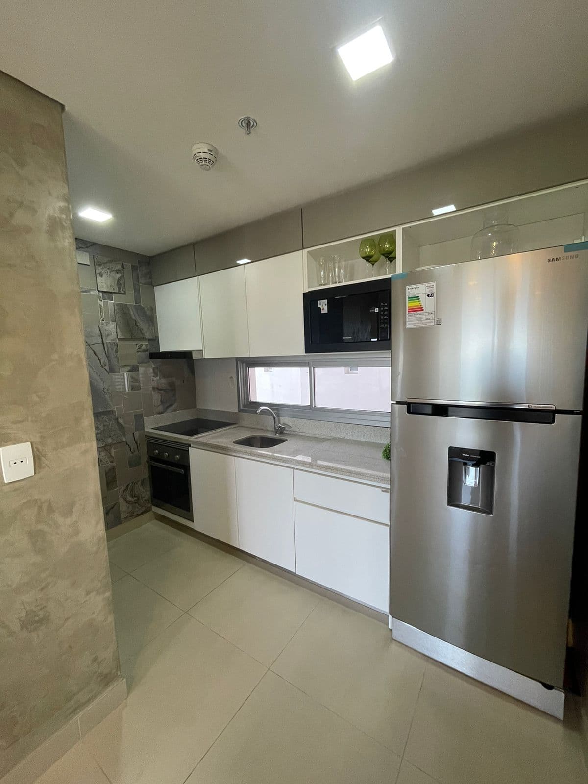 Departamento Amoblado en el Edificio Cero Uno Mburucuya, foto 3