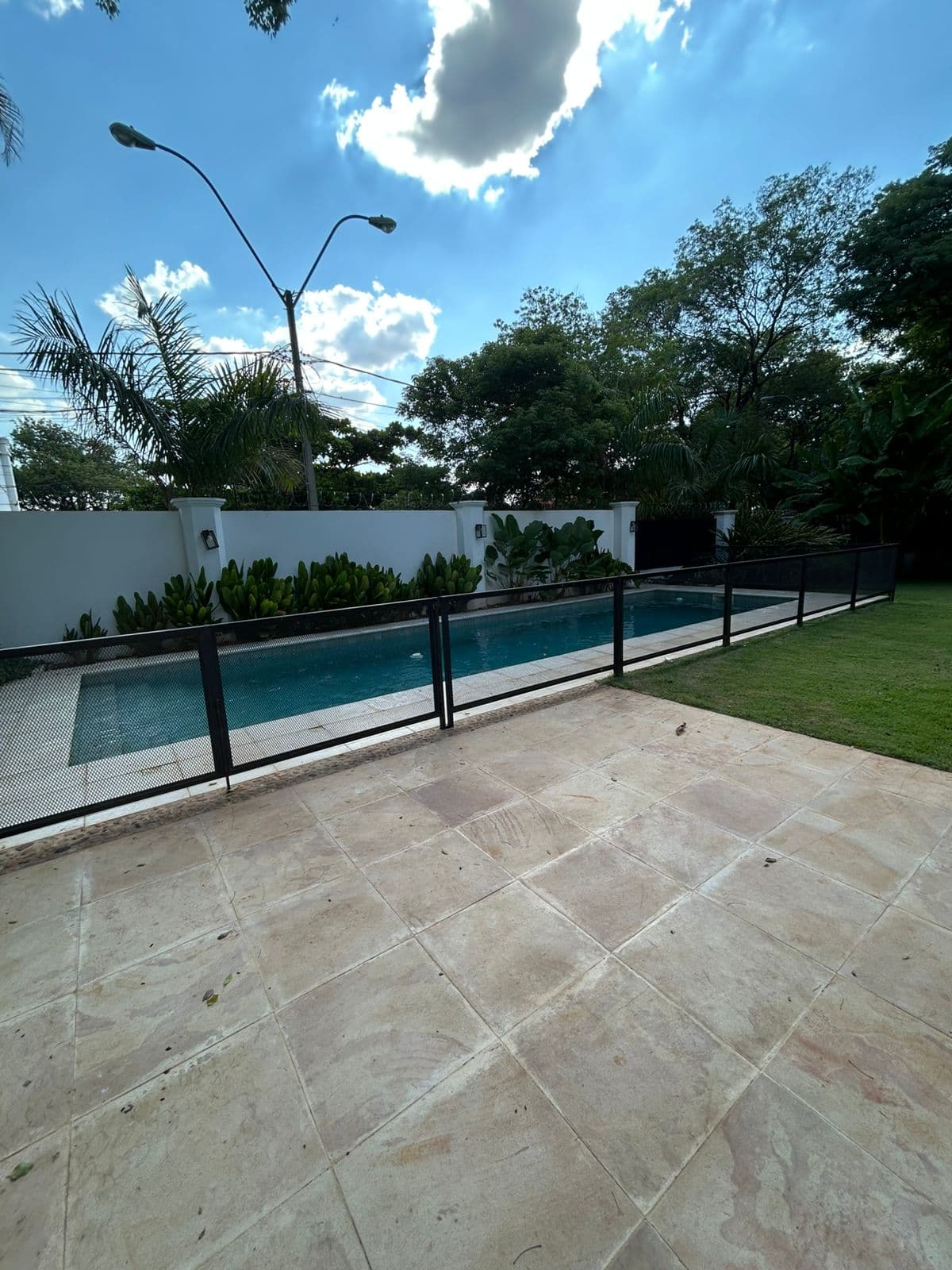 De hermosa casa tipo colonial de 4 habs en suite – barrio Trinidad — foto 2
