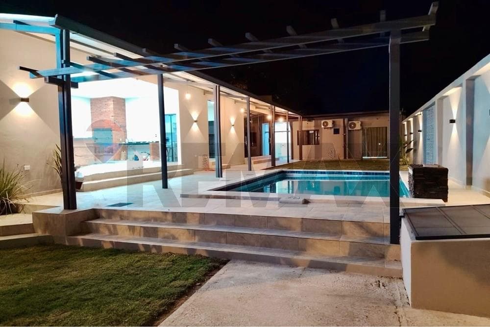 Casa - Venta - San Bernardino, Cordillera, Paraguay, foto 2