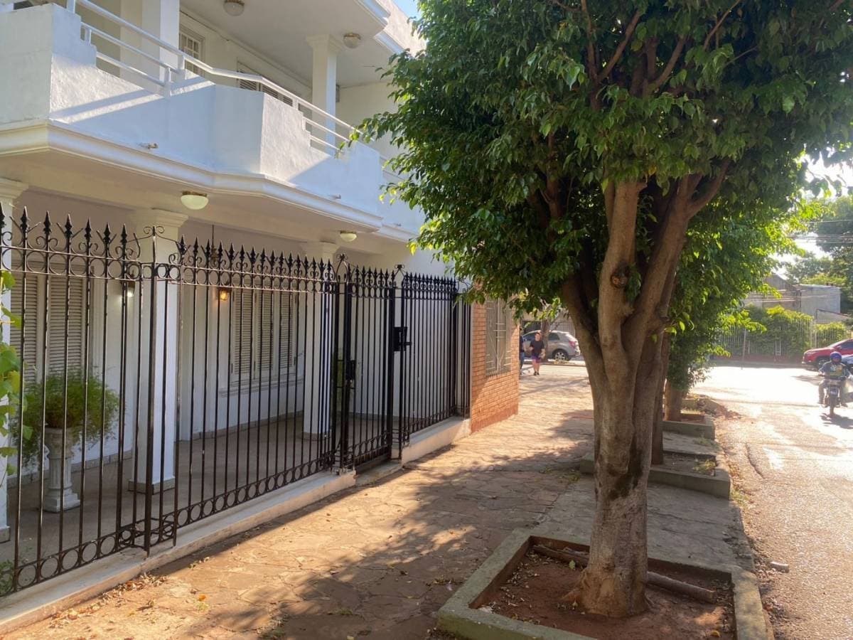 Propiedad en esquina estratégica – avda. Médicos del chaco, foto 2