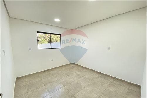 Chalet-Venta-PY Central Luque Mora Kue San Marcos, foto 5