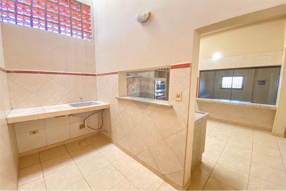 Departamento - Alquiler - Asunción Obrero — foto 5