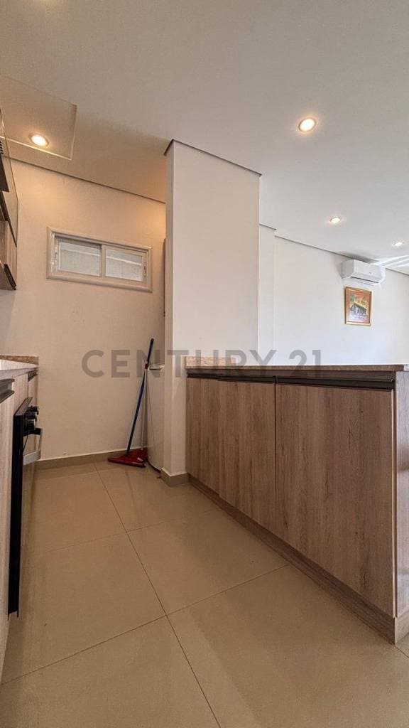 Departamento amoblado y equipado a estrenar s/ av. Gral. Santos — foto 2
