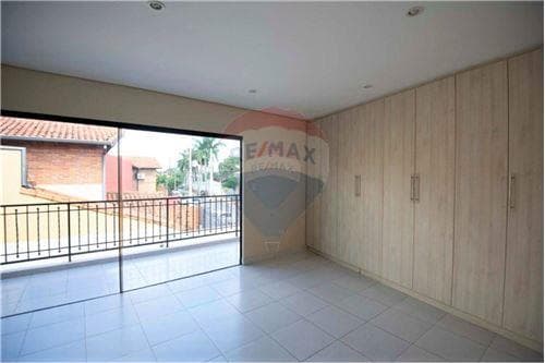 Hermoso duplex fdo de la mora zona norte — foto 4