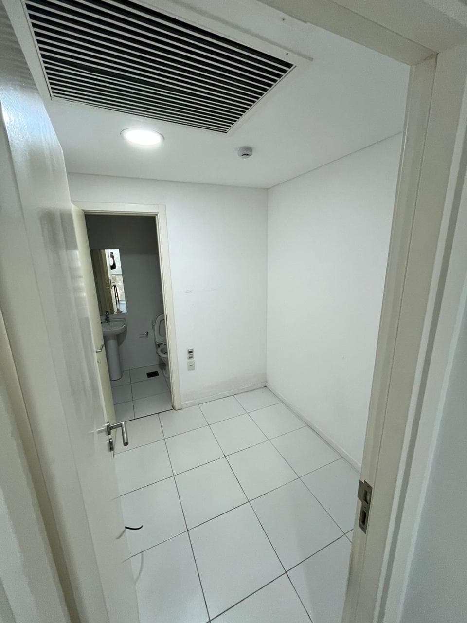 En alquiler exclusivo depto de 3 suites + 2 cocheras Av. Santa Teresa, foto 4