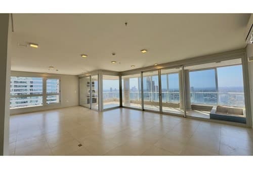 Vendo Semipiso De Lujo Edificio Miranda