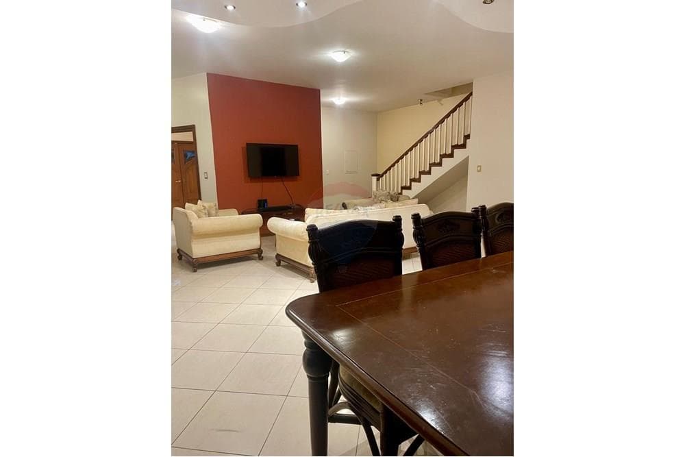 Hermosa casa en Ycua Sati, foto 2