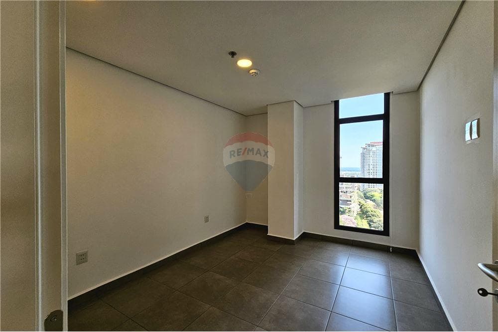 Dpto. de 124 m2 con 3 Dorm. en Torres Mirador - Santísima Trinidad y Capellanes, foto 4