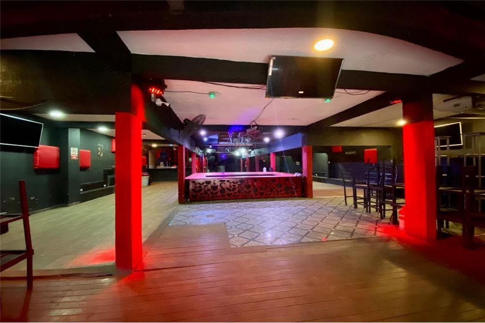 Salón comercial — foto 2