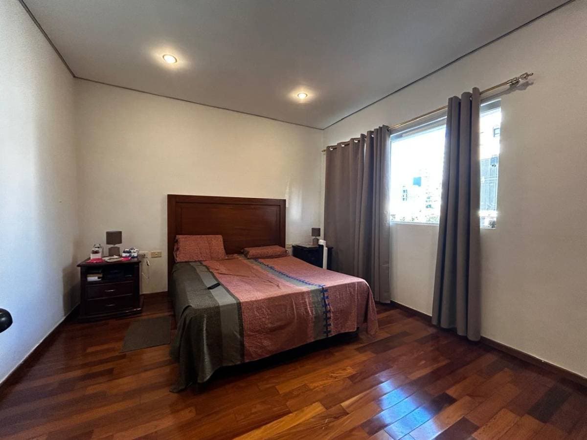 En venta amplia casa pareada en ykua sati — foto 5