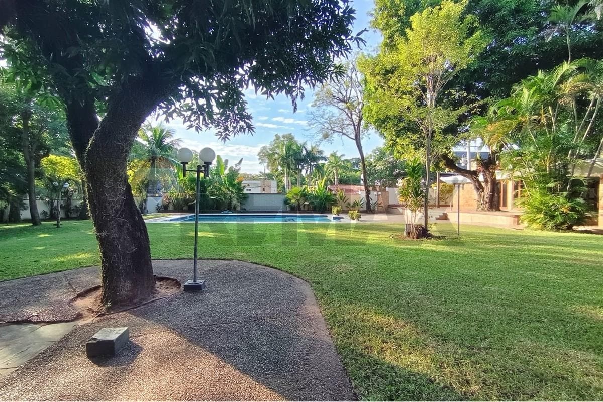 Exclusiva residencia premium en Esquina Barrio Felicidad, Lambaré, foto 5