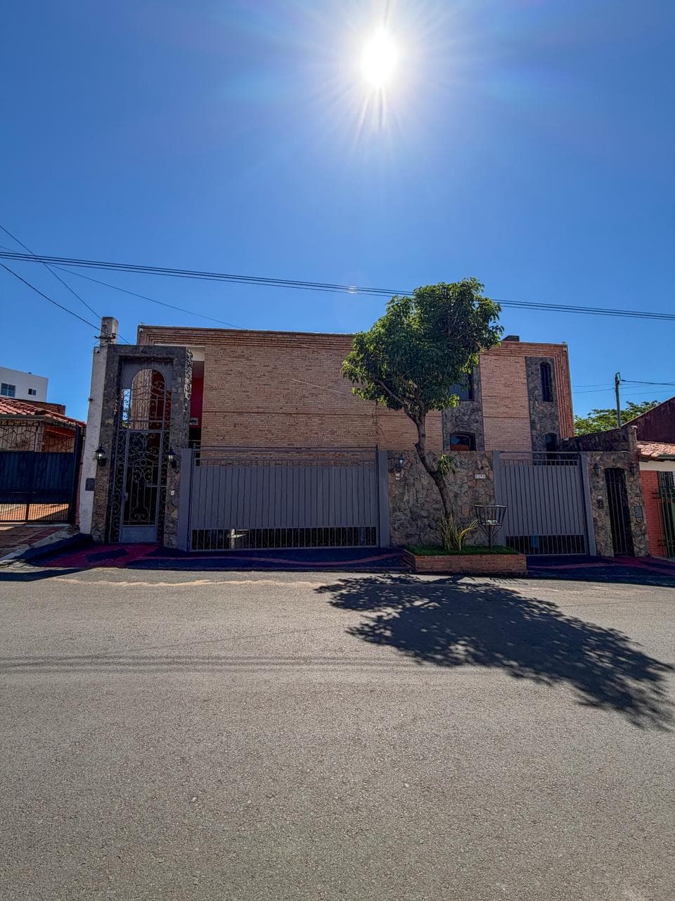 Casa estilo Europeo en Asunción Barrio Jara, foto 1