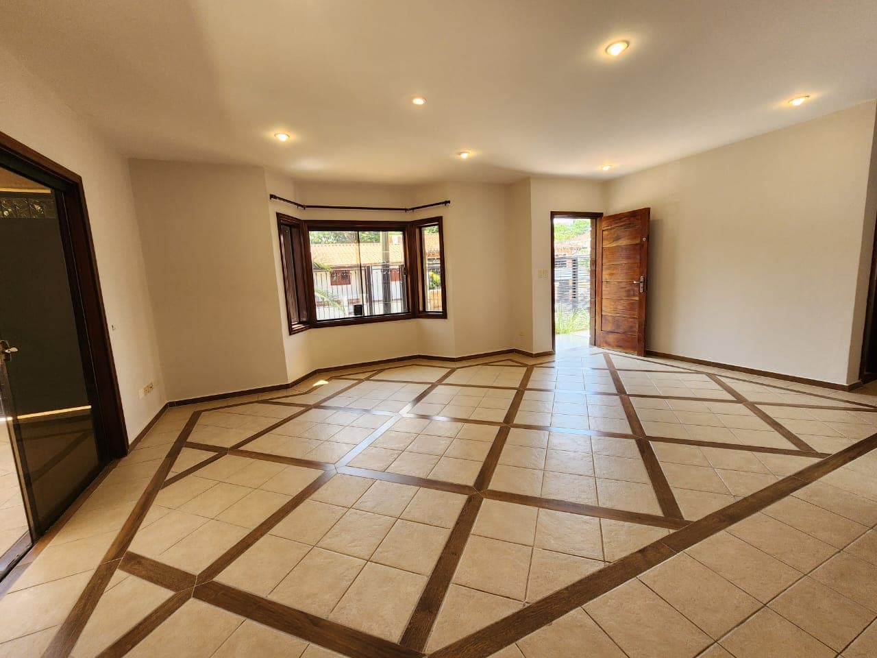 Hermoso y amplio duplex en alquiler barrio Recoleta