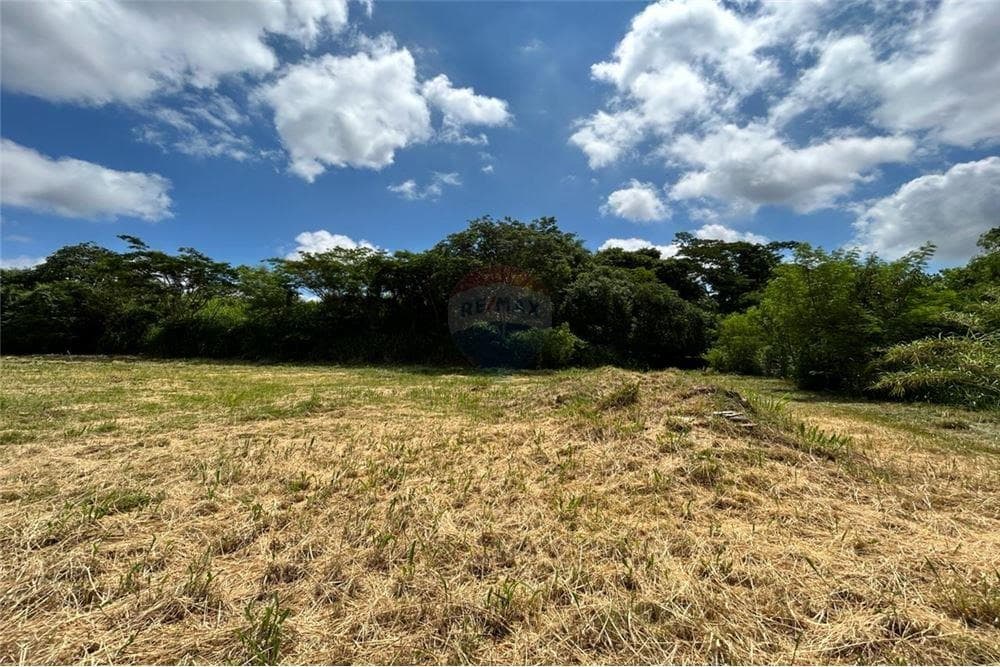 Amplio terreno en lambare 1.790 m2 a pasos de cacique, foto 3