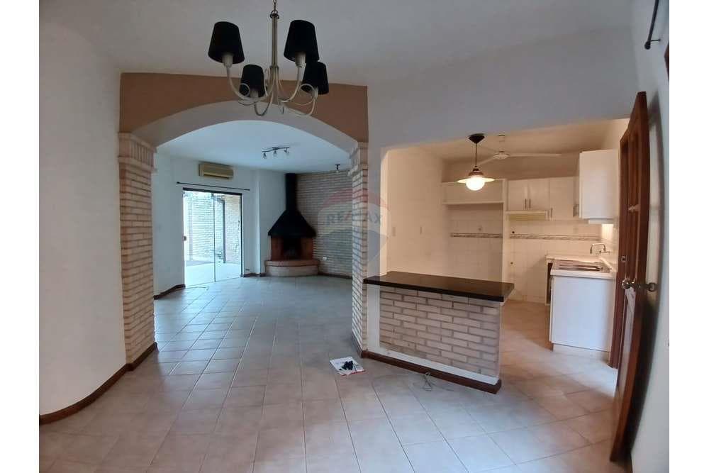Dúplex en Mburucuyá Negociable4,900,000 ₲ [Mensual], foto 4