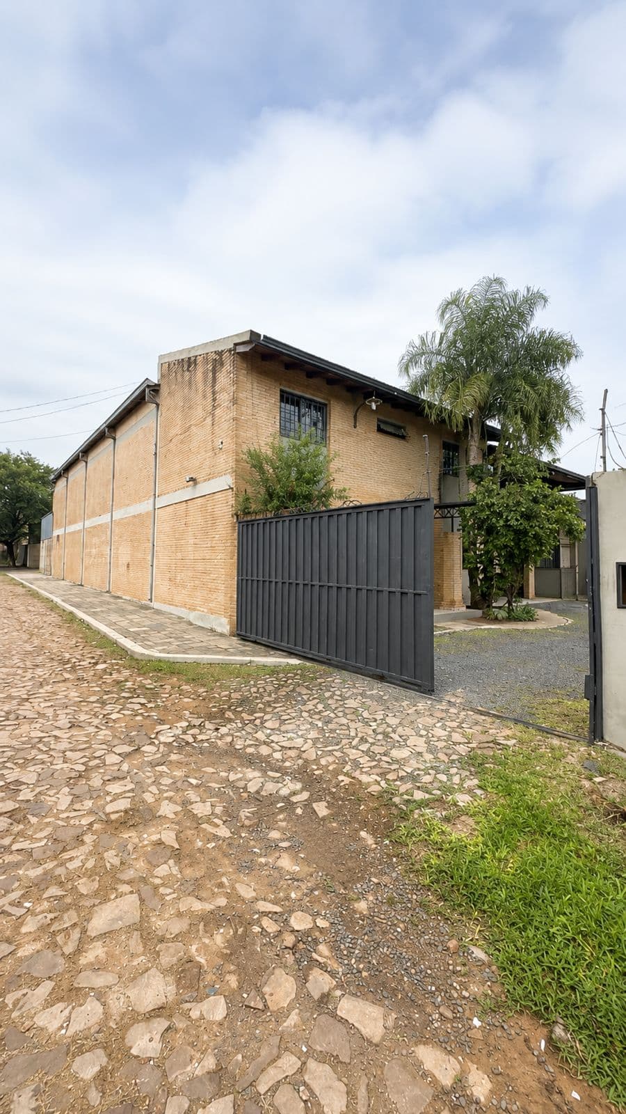 Depósito en alquiler - Mariano Roque Alonso — foto 2