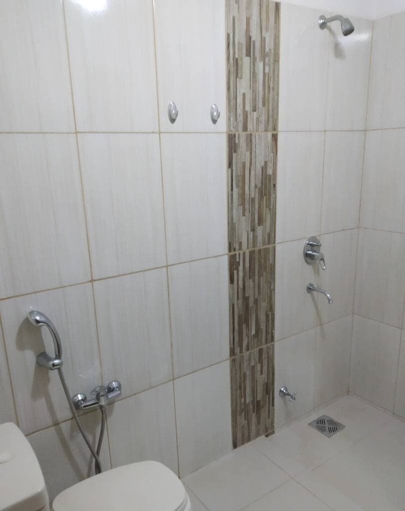 Casa de 2 Plantas en Barrio Valle Apua