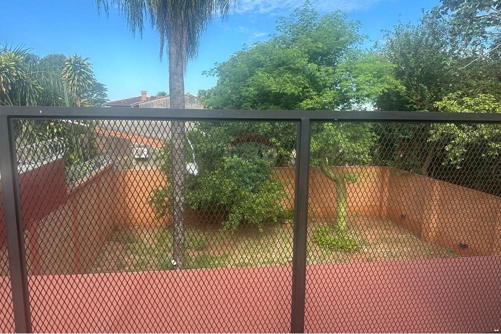 Hermosa residencia en Lambaré — foto 3