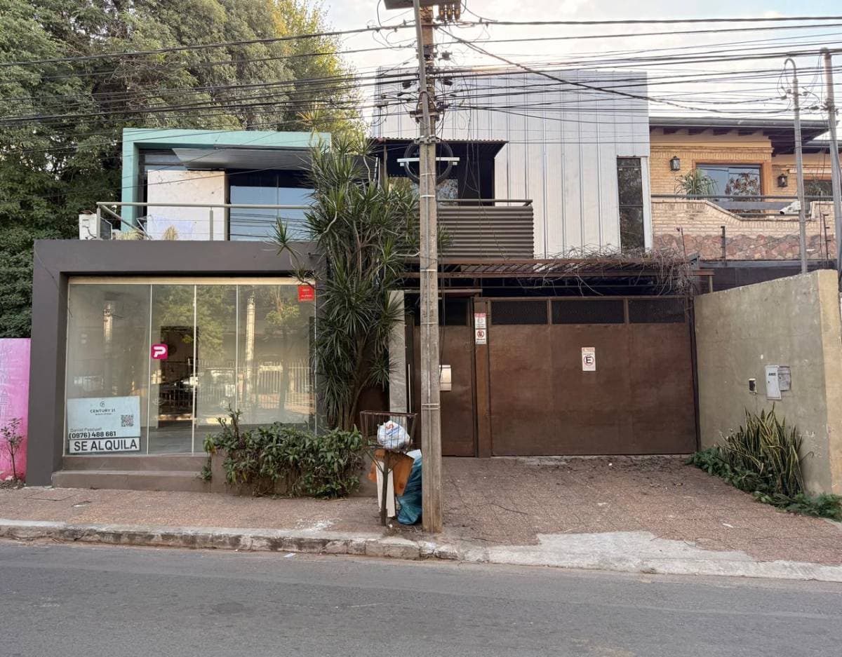 Local Comercial en Alquiler - Los Laureles, zona Shopping Multiplaza