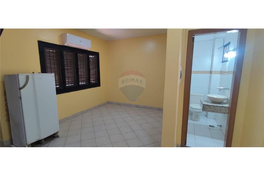 Duplex de 3 habitaciones + area de servicio — foto 4