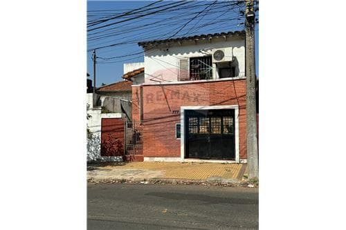 Casa-Venta-PY Asunción Ciudad Nueva Mayor Bullo entre Herminio Giménez y Herrera