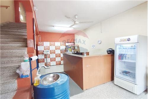Depósito-Venta-PY Central Villa Elisa Luis Alberto del Parana, foto 5