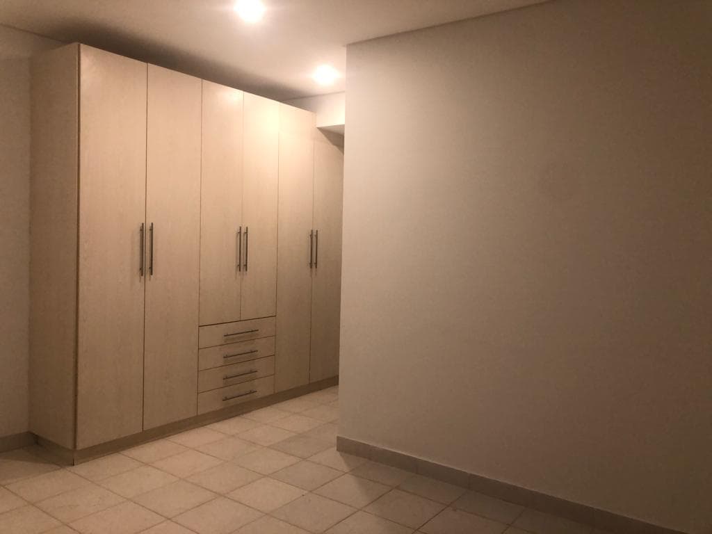 Hermosa residencia en barrio cerrado las piedras, foto 5