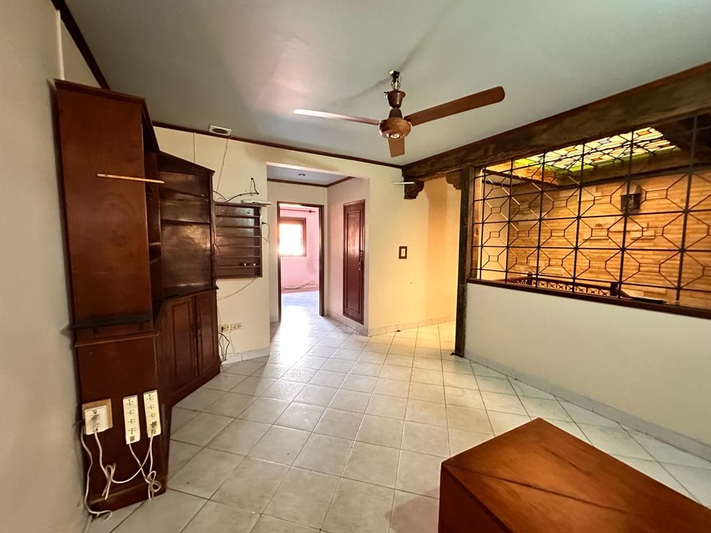 Hermosa Y Amplia Casa En Barrio Recoleta, foto 1