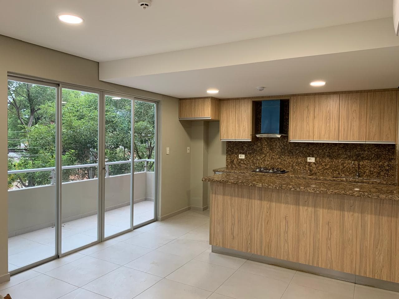 Hermoso y Moderno Triplex con Patio y Parrilla, foto 5