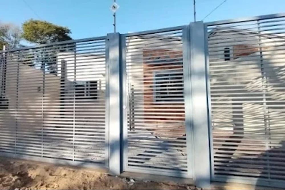 Chalet en esquina a estrenar en Villa Elisa, foto 1