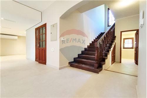 amplia y fina residencia en Los Laureles — foto 3
