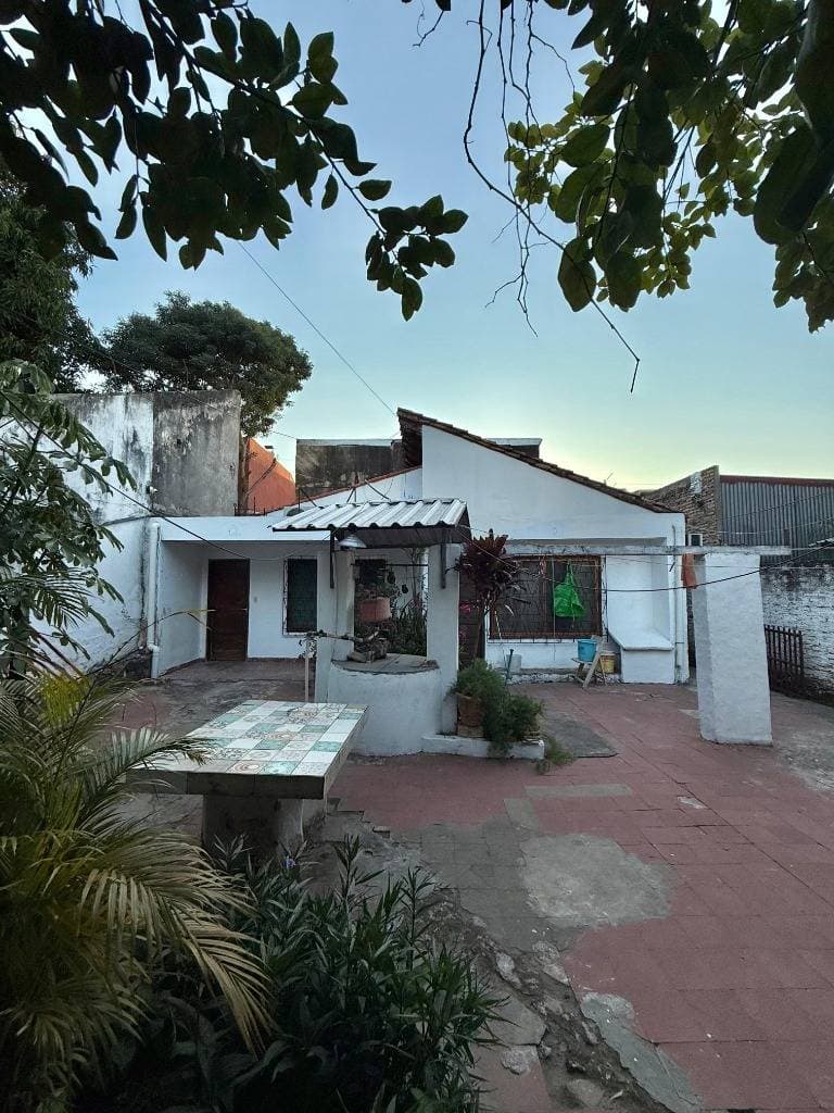 Oportunidad única en barrio manora (Carmelitas), zona premium de Asunción, foto 2