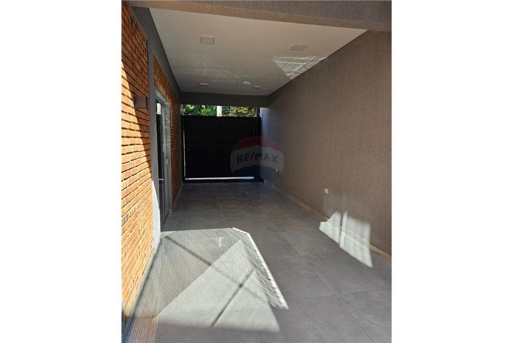 Duplex a estrenar en Lambare, foto 2