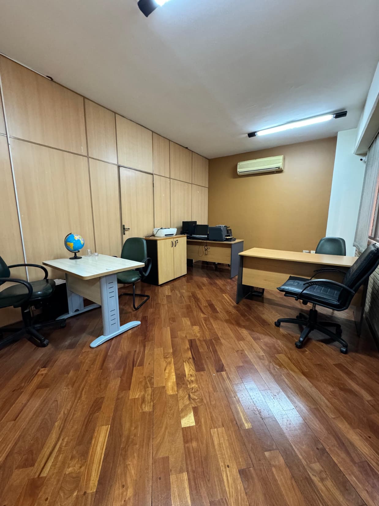 En alquiler oficina de 120m2 amoblado zona boggiani con cochera*, foto 2