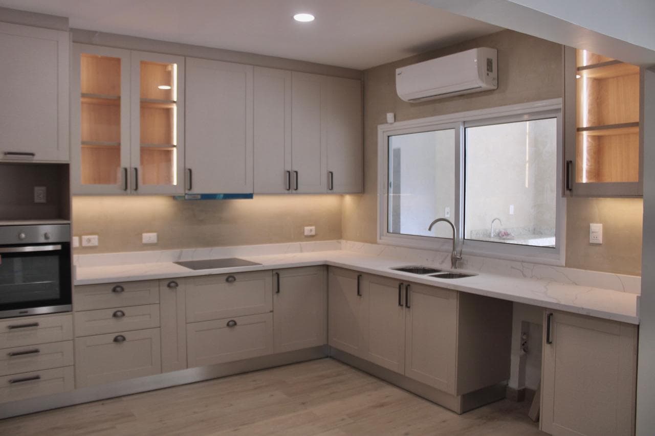 Hermosa Residencia Zona Yacht & Golf Club, foto 4